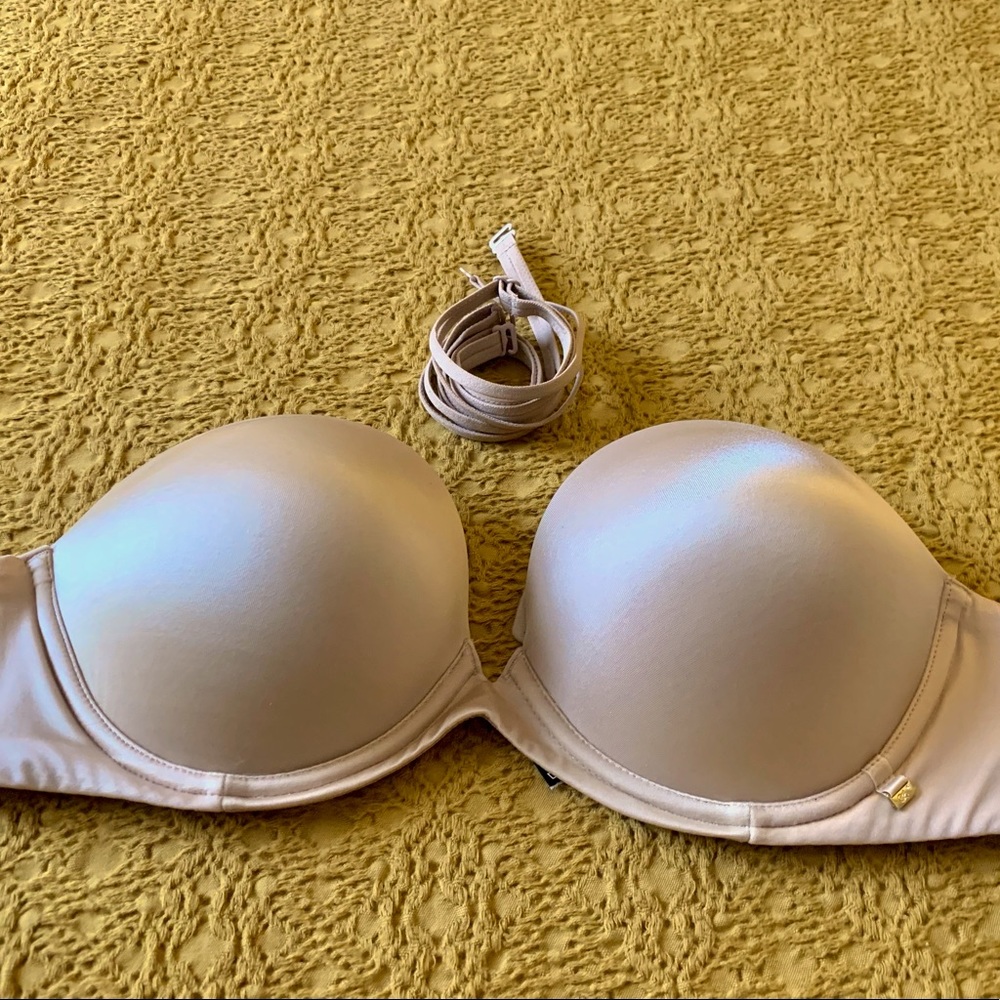 Victoria’s Secret Convertible Bra 34C